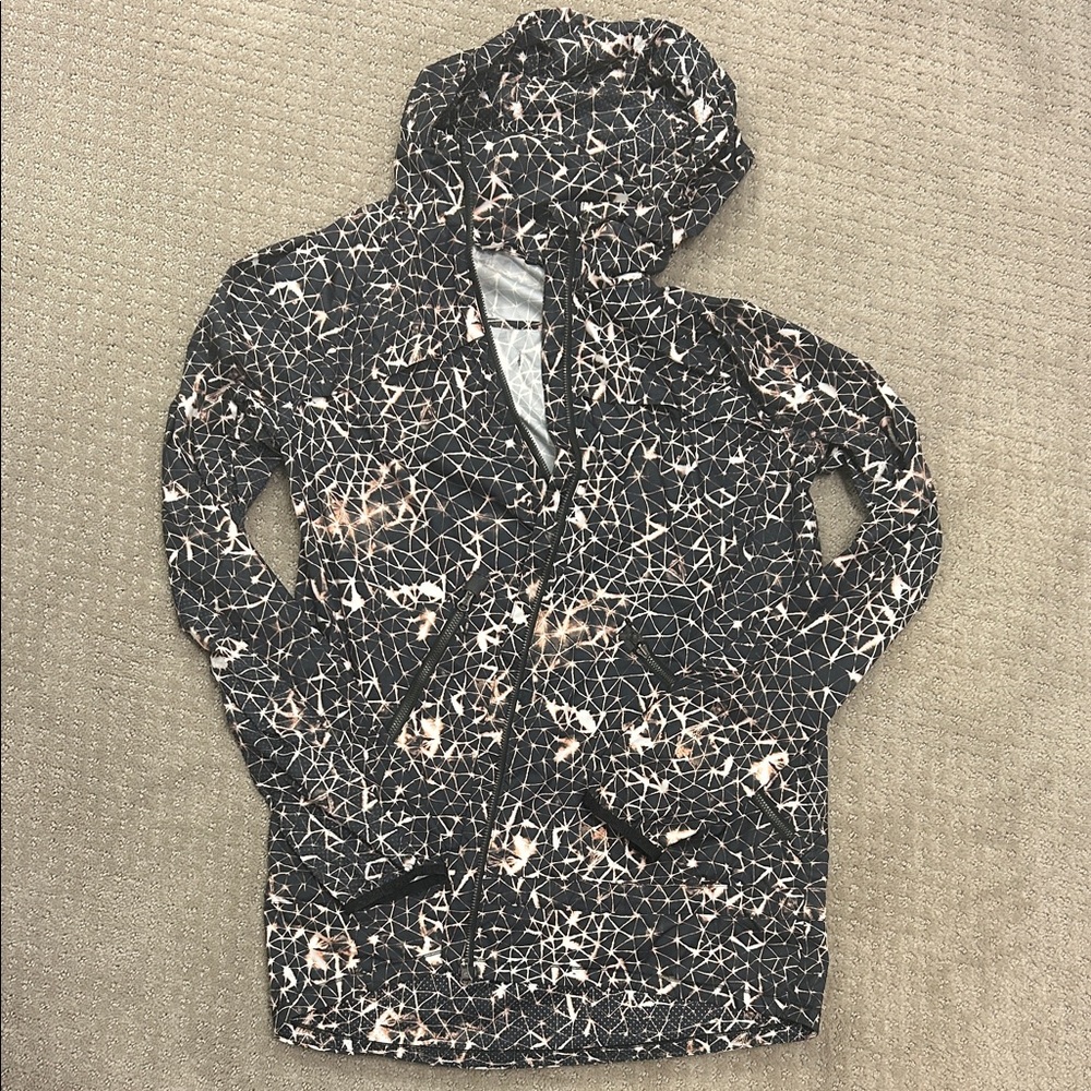 Lululemon Lightweight Packable Jacket, size 10